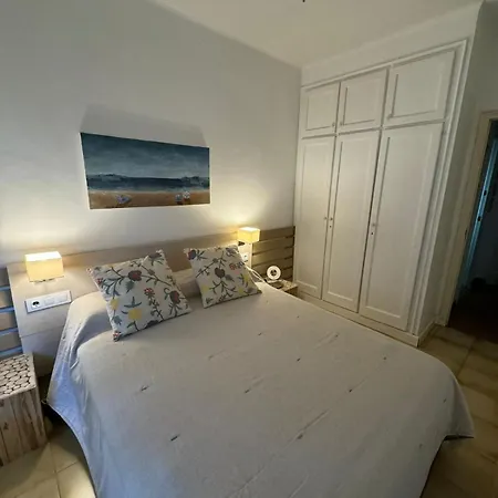 Bonita Casa Con Jardin En Semesterbostad