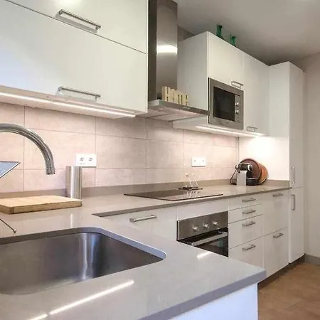 Bonita Casa Con Jardin En Платья-де-Аро