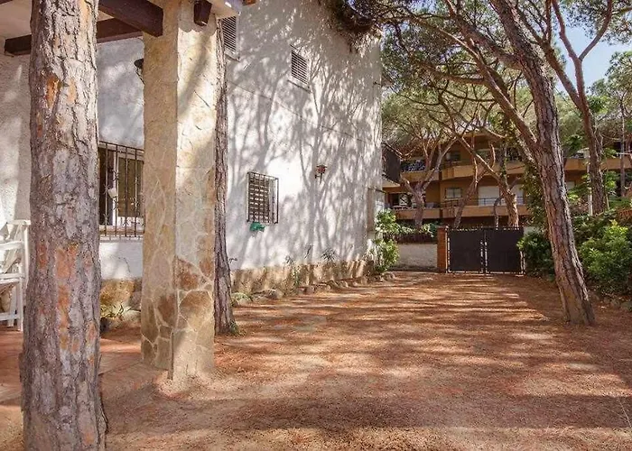 Semesterbostad Bonita Casa Con Jardin En Platja d'Aro