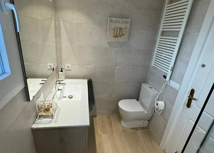 Bonita Casa Con Jardin En